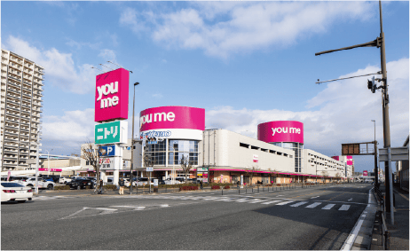 ゆめタウン博多 徒歩11分（約830m）